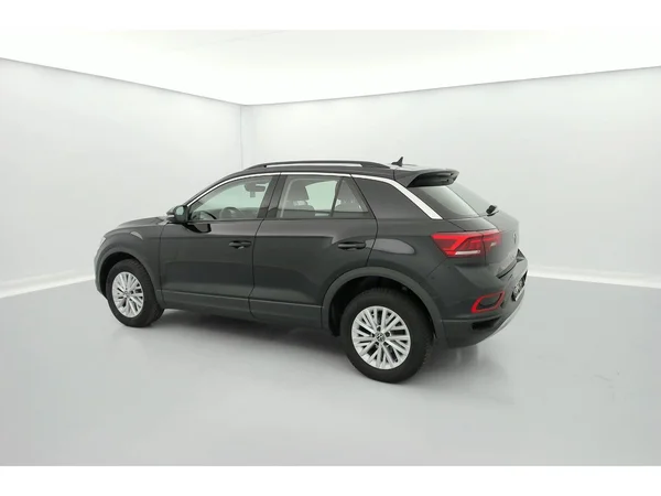 VOLKSWAGEN T-Roc (2024) — foto 8 van 36