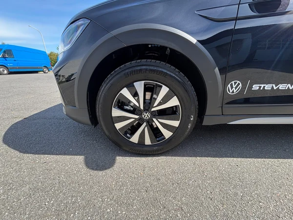 VOLKSWAGEN Taigo (2026) — foto 4 van 23