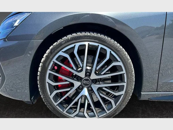 Audi S3 Sedan (2025) — foto 22 van 29