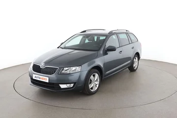 Skoda Octavia bef1906d-5f34-450d-bcd4-5c310277d4ff