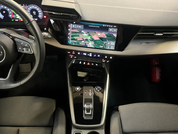 AUDI A3 Sportback (2024) — foto 20 van 20