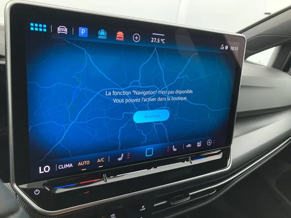 VOLKSWAGEN Golf VIII (2025) — foto 6 van 36