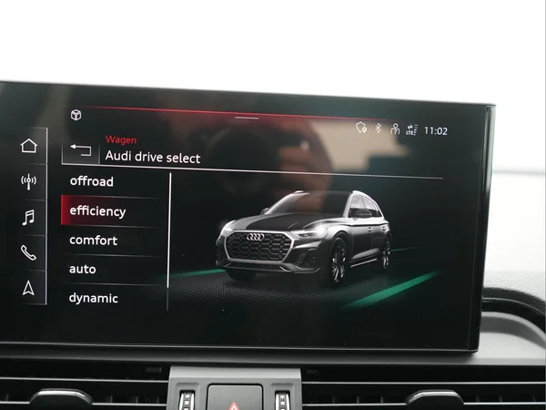 AUDI Q5 PHEV (2025) — foto 24 van 32