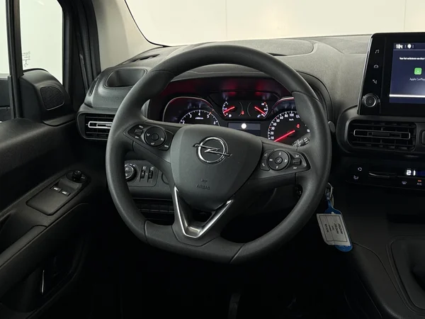 OPEL Combo (2021) — foto 14 van 27