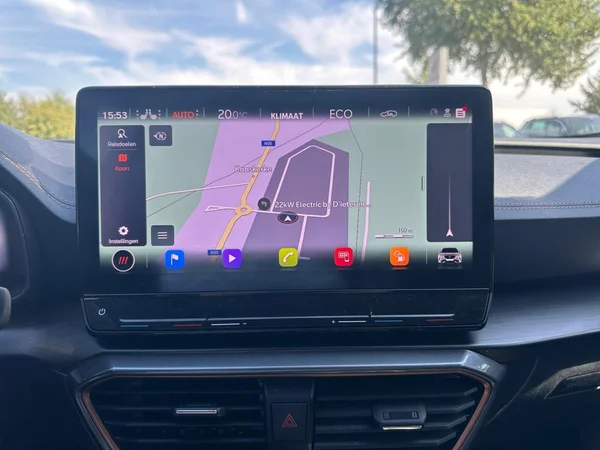 CUPRA Formentor e-Hybrid (PHEV) (2023) — foto 4 van 21