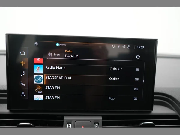 AUDI Q5 PHEV (2022) — foto 16 van 30