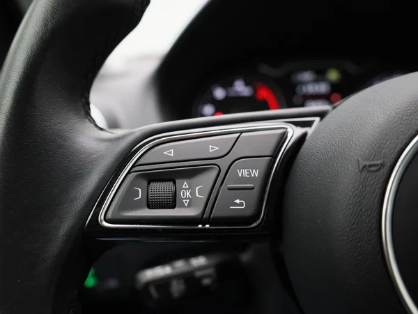 Audi Q2 (2022) — foto 13 van 38