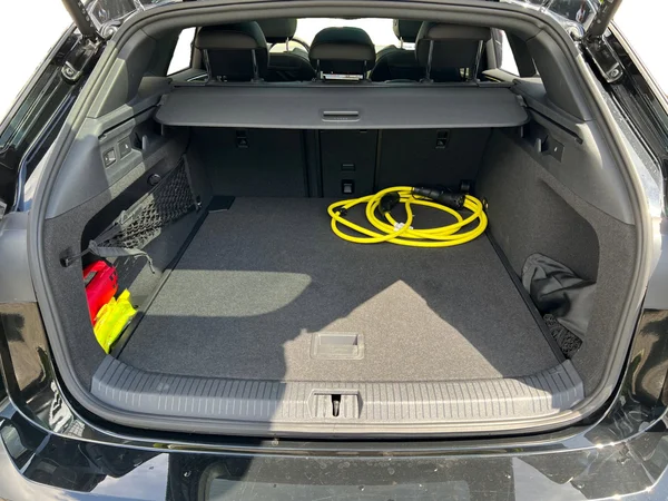 VOLKSWAGEN ID.7 Tourer (2024) — foto 14 van 24