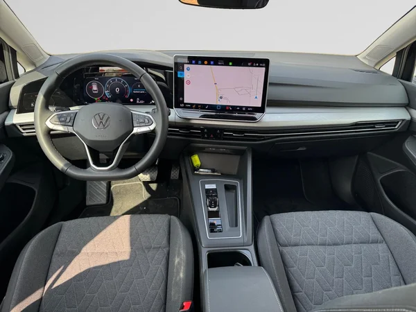 VOLKSWAGEN Golf VIII SW (2026) — foto 19 van 24