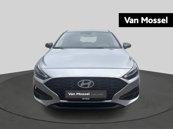 Hyundai i30 (2025) — foto 8 van 15