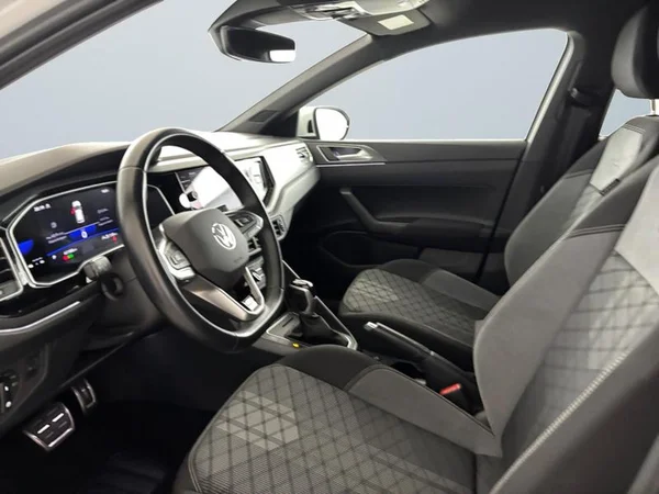 VOLKSWAGEN Taigo (2023) — foto 30 van 30