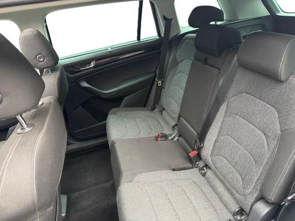 SKODA Kodiaq (2020) — foto 4 van 29