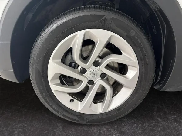 OPEL Crossland X Dsl (2020) — foto 22 van 22