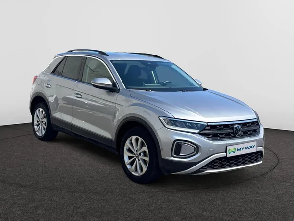 VOLKSWAGEN T-Roc (2023) — foto 16 van 19