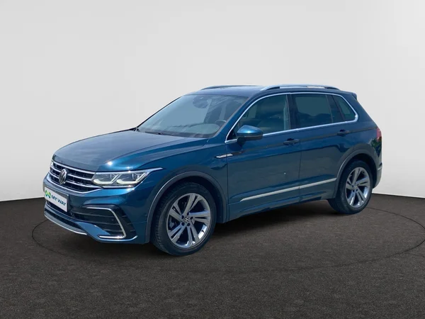 VOLKSWAGEN Tiguan (2023) — foto 1 van 19