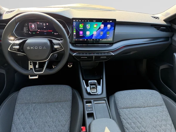 SKODA Octavia Combi (2026) — foto 4 van 23
