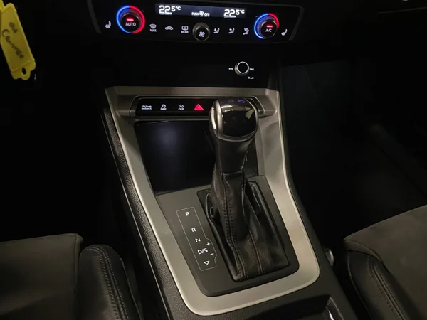 AUDI Q3 Sportback (2023) — foto 15 van 20