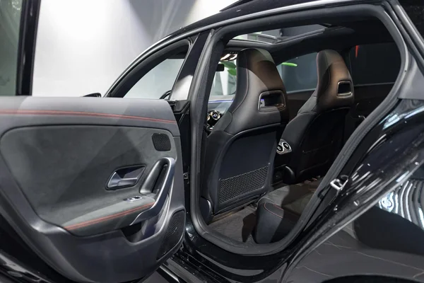 Mercedes-Benz CLA (2020) — foto 24 van 39