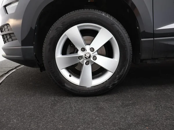 Škoda Karoq (2020) — foto 19 van 23