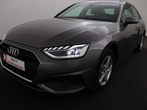 AUDI A4 (2020) — foto 21 van 28