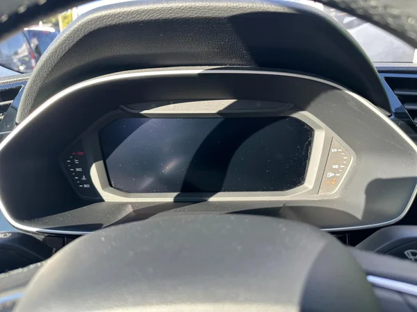 AUDI Q3 Sportback (2023) — foto 9 van 27