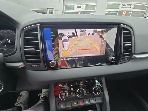 SKODA Karoq (2025) — foto 13 van 24