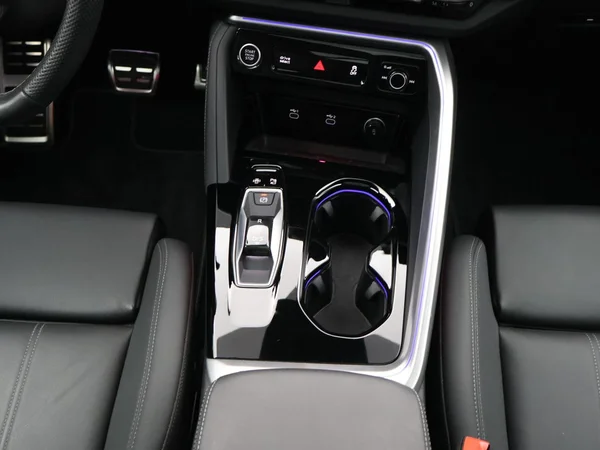 AUDI Q5 (2025) — foto 13 van 32