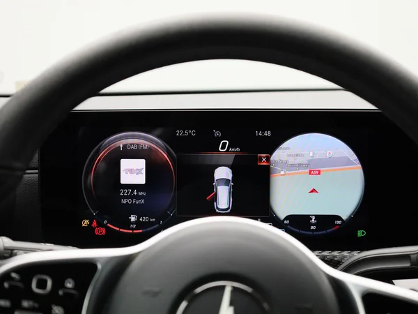 Mercedes-Benz CLA (2021) — foto 39 van 40
