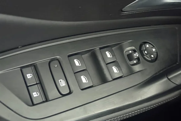 Peugeot 308 (2023) — foto 6 van 29