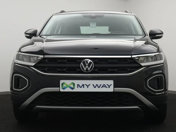 Volkswagen T-Roc (2022) — foto 18 van 25