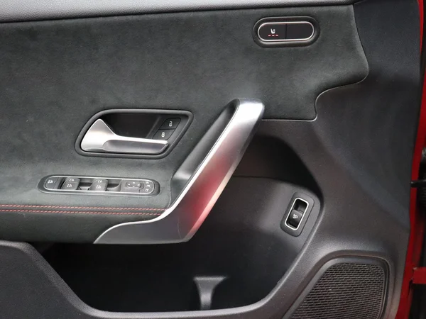 Mercedes-Benz A-Klasse (2023) — foto 3 van 32