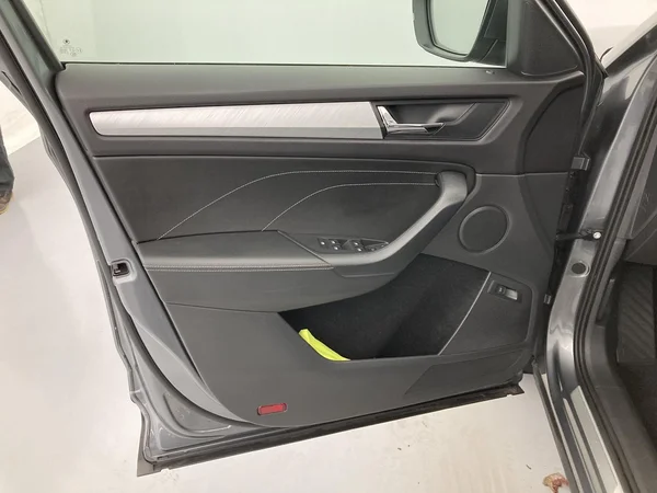 SKODA Kodiaq (2022) — foto 21 van 36