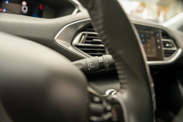 Peugeot 308 (2021) — foto 7 van 64