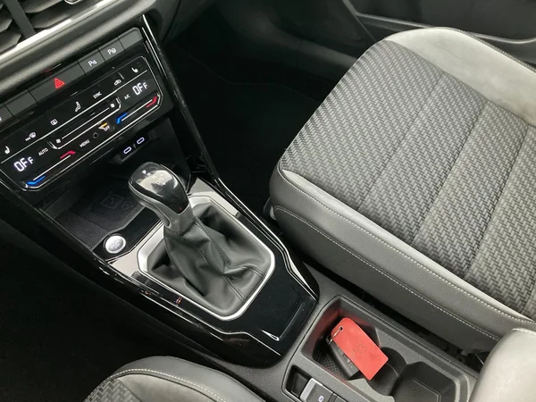 VOLKSWAGEN T-Roc Cabriolet (2022) — foto 18 van 48