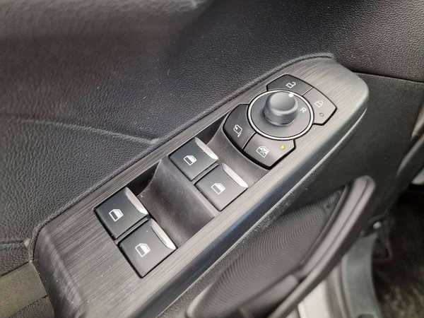 Ford Kuga (2025) — foto 12 van 15