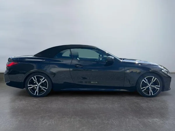 BMW 4 Cabrio (G23) (2022) — foto 29 van 31