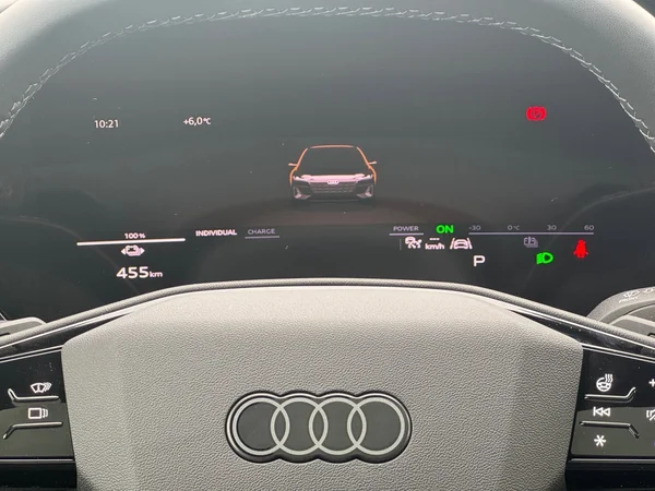 AUDI A6 Avant e-tron (2025) — foto 4 van 23