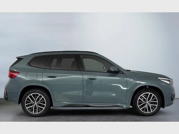 BMW SERIE X X1 (2022) — foto 23 van 32