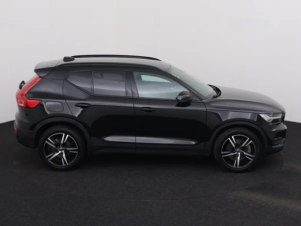 VOLVO XC40 (2021) — foto 27 van 31