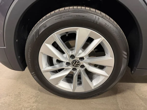 VOLKSWAGEN T-Cross (2026) — foto 16 van 24