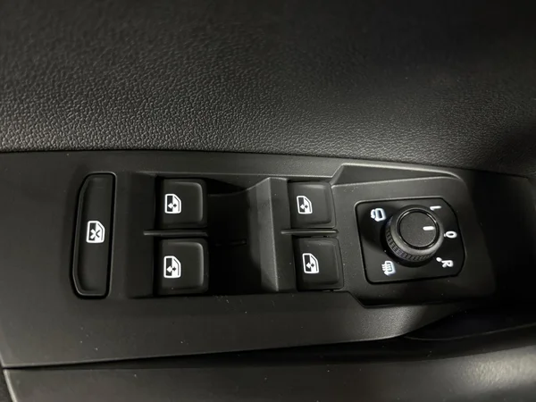 VOLKSWAGEN Taigo (2026) — foto 6 van 15