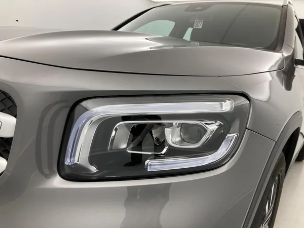 MERCEDES-BENZ GLB 180 (2022) — foto 28 van 36