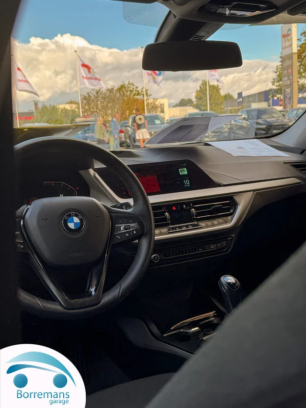 BMW 116 (2023) — foto 5 van 44