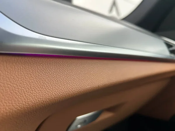 Bmw 518 (2019) — foto 8 van 26