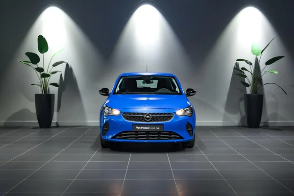 Opel Corsa (2022) — foto 12 van 28
