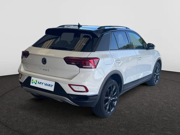 VOLKSWAGEN T-Roc (2023) — foto 16 van 20