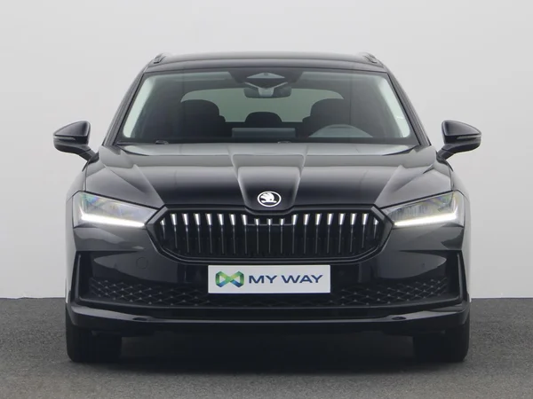 SKODA Superb Combi (2024) — foto 20 van 24