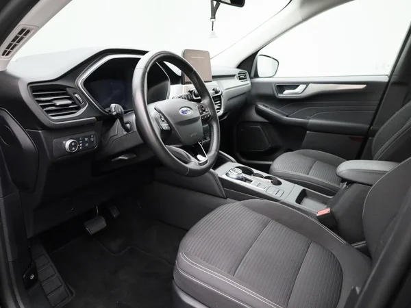 Ford Kuga (2022) — foto 22 van 30