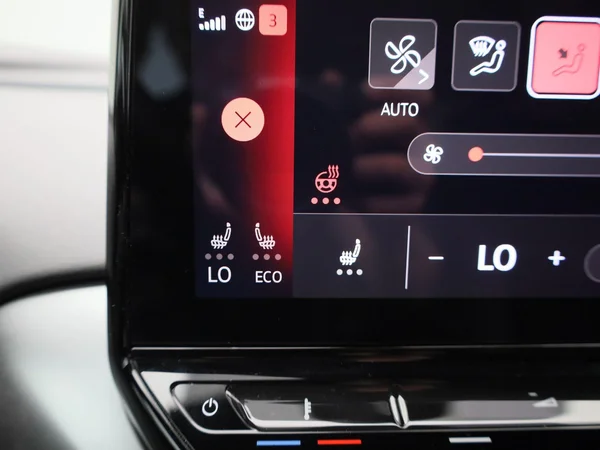 Volkswagen ID.4 (2023) — foto 17 van 41