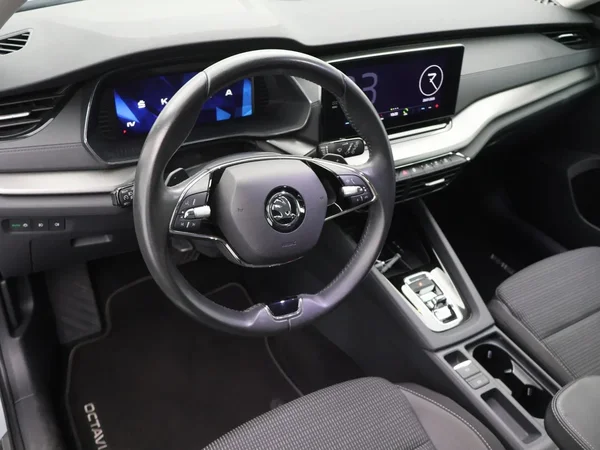 Škoda Octavia (2023) — foto 9 van 22